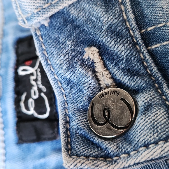 Earl Capri Jeans - Picture 6 of 8